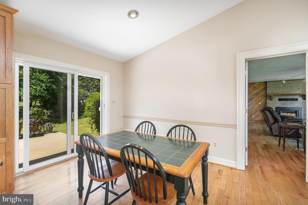 1624 DEEP RUN ROAD