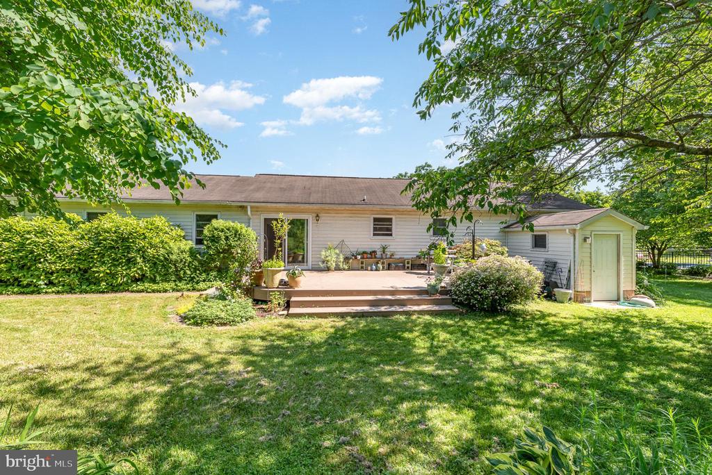 1624 DEEP RUN ROAD