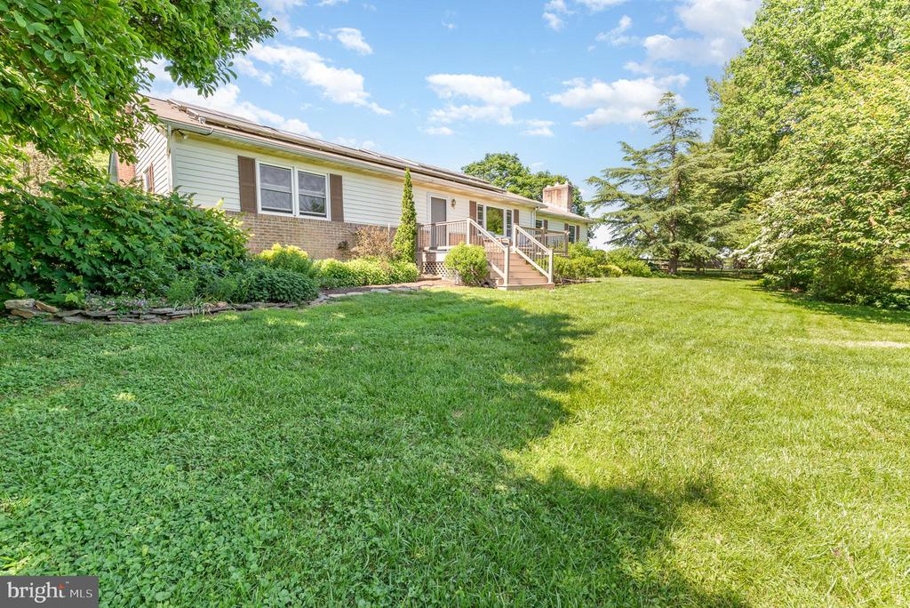 1624 DEEP RUN ROAD