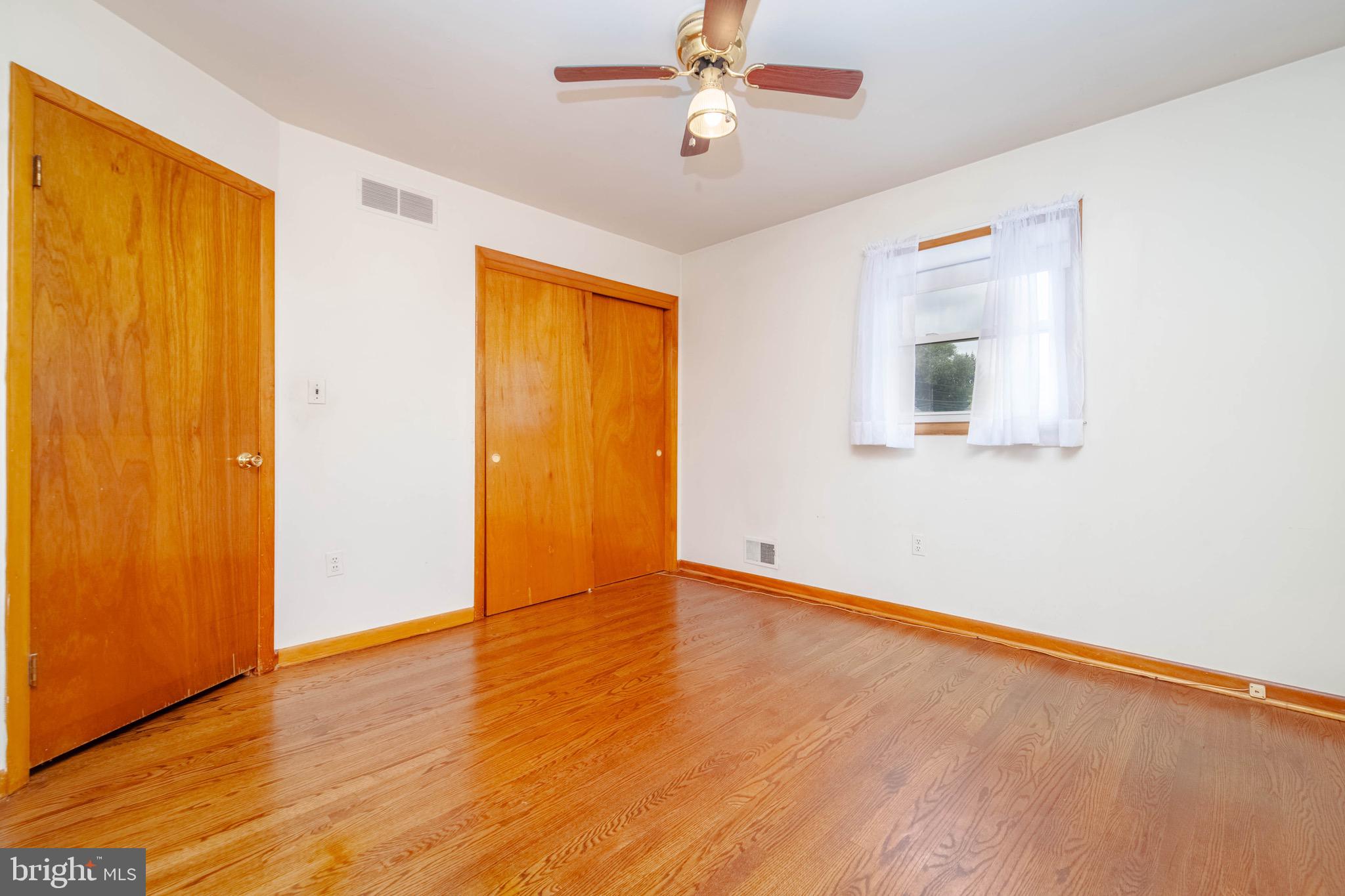 321 S FOUNTAIN GREEN ROAD