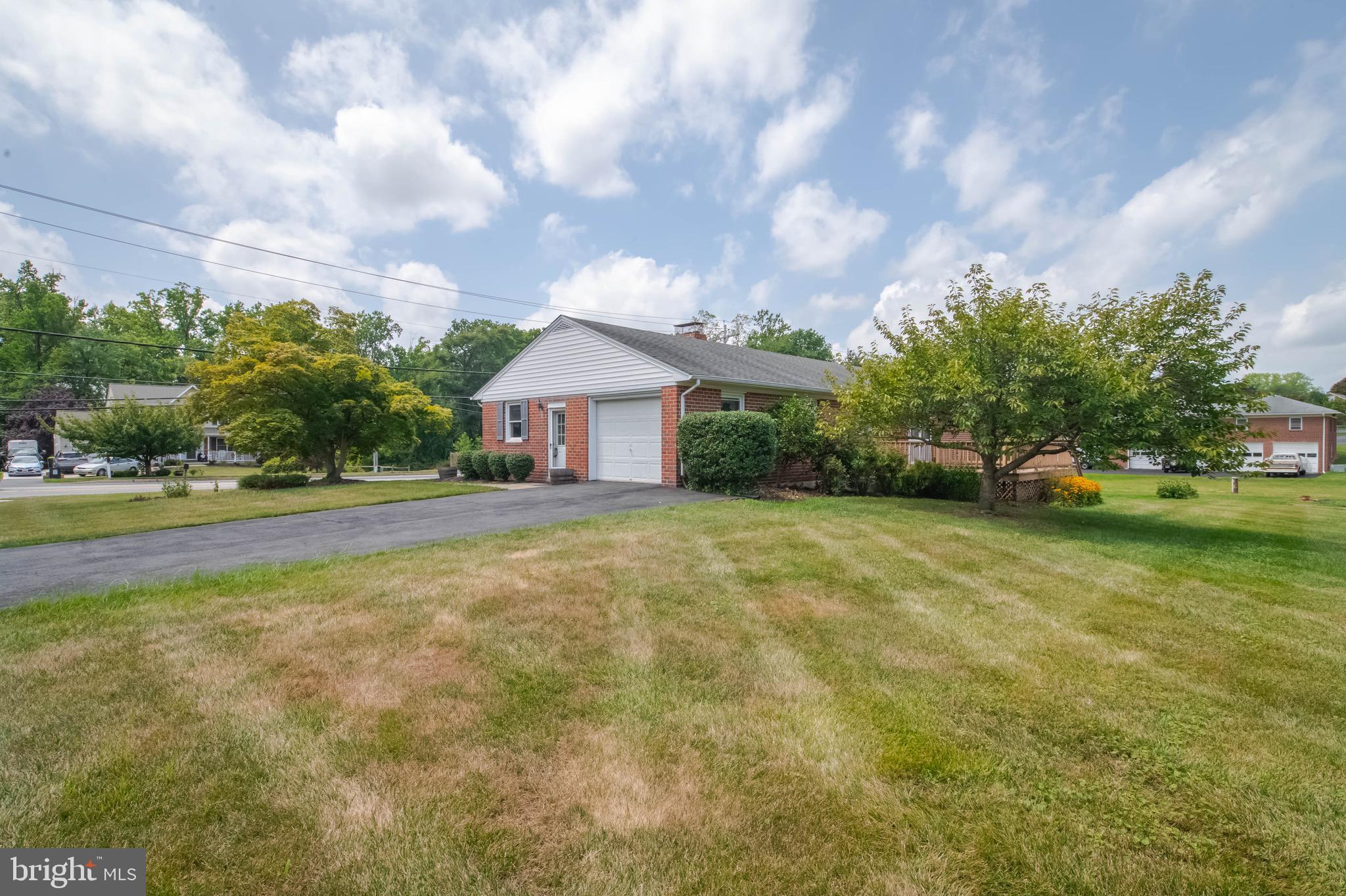 321 S FOUNTAIN GREEN ROAD