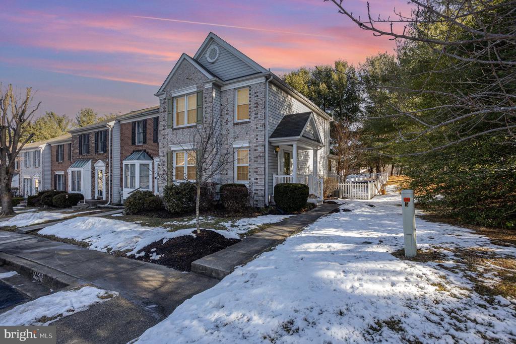 1858 BETH BRIDGE CIRCLE