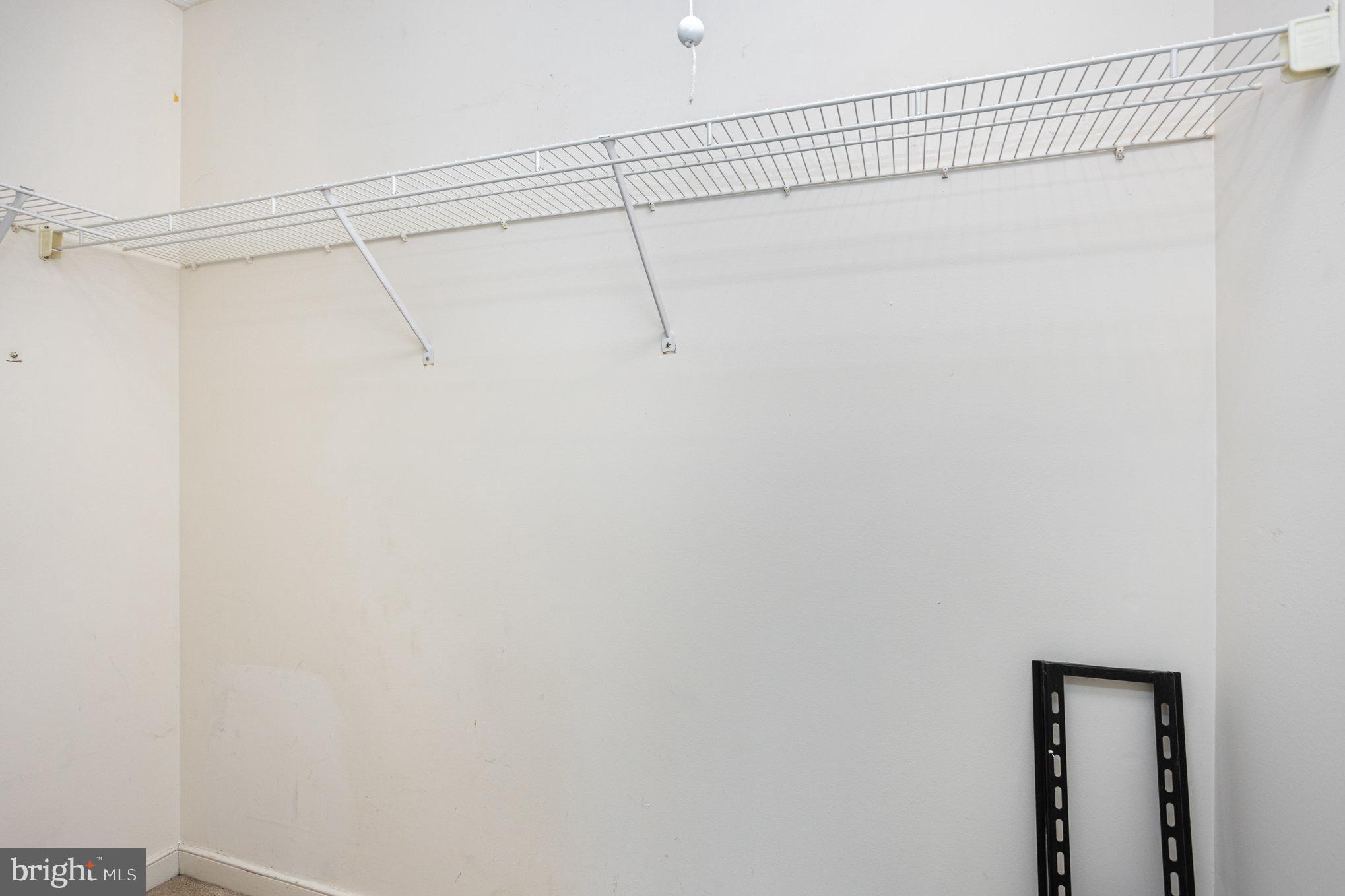 1858 BETH BRIDGE CIRCLE