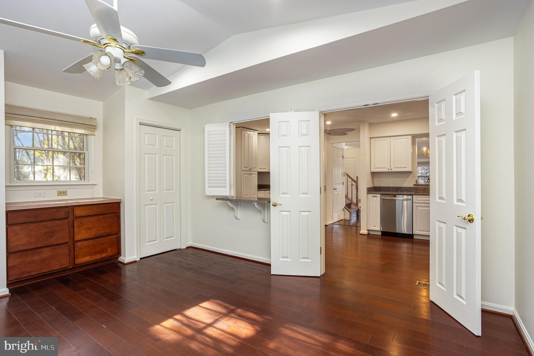 1858 BETH BRIDGE CIRCLE