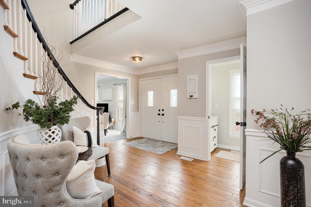 1704 EDWIN DRIVE