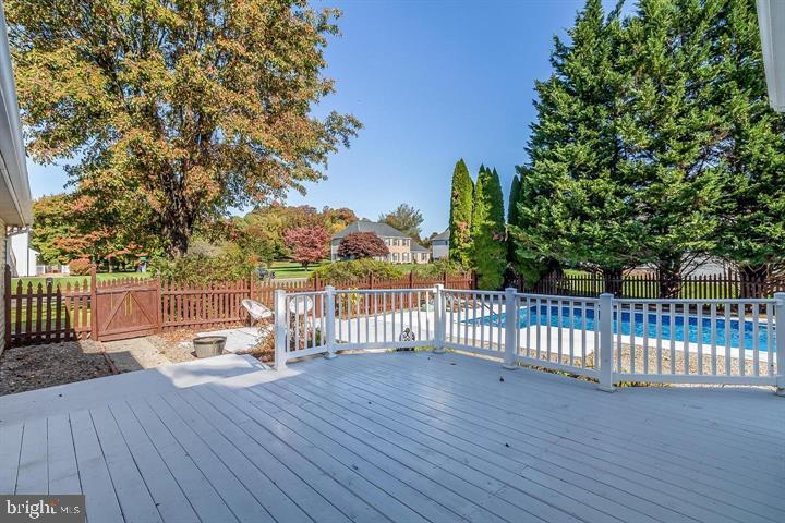 1704 EDWIN DRIVE