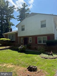 920 WAKEFIELD DRIVE