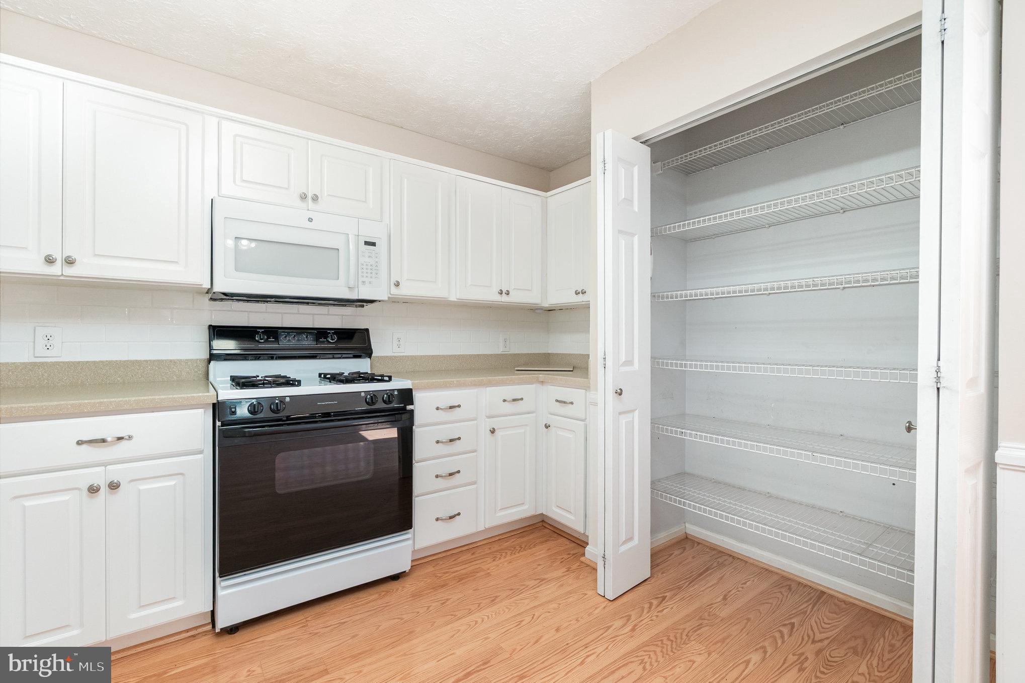 625 NORTH BRANCH COURT