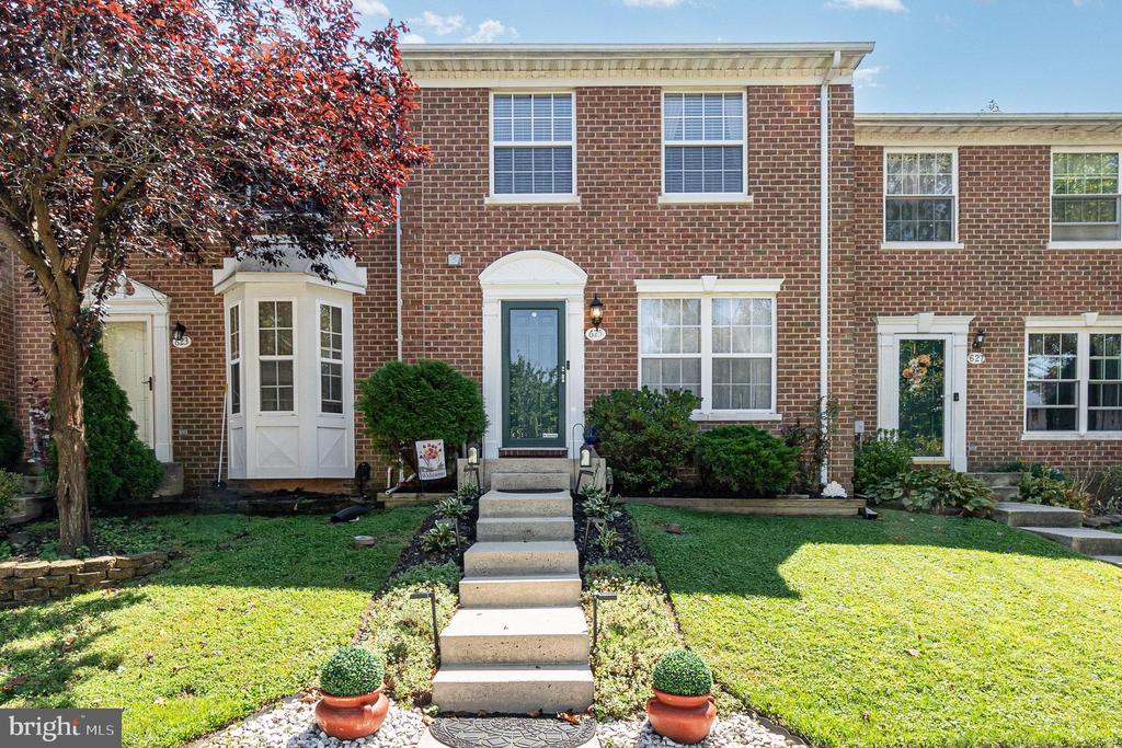 625 NORTH BRANCH COURT