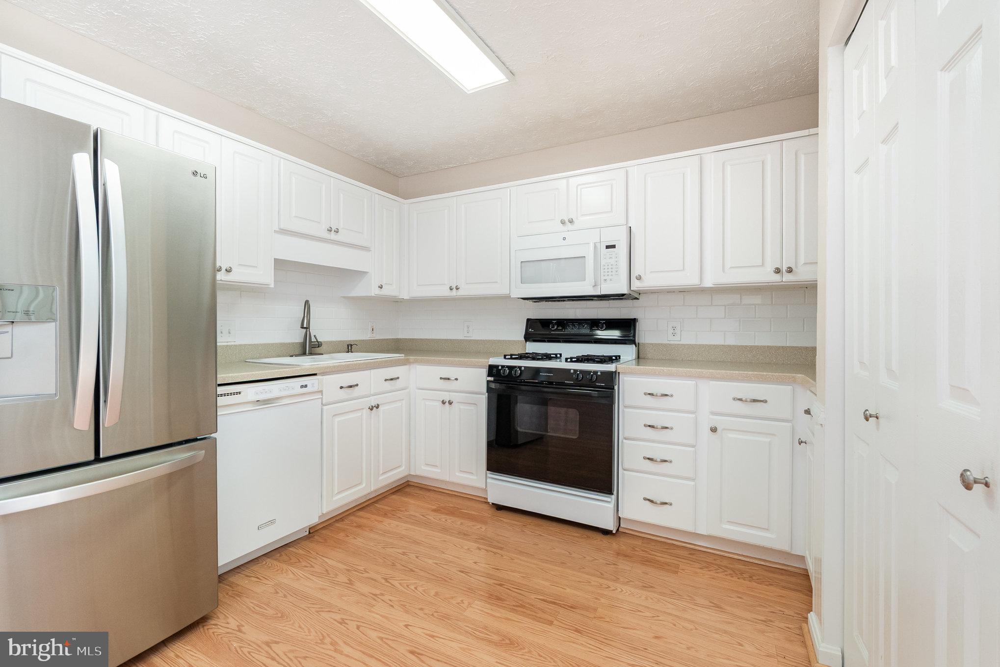 625 NORTH BRANCH COURT