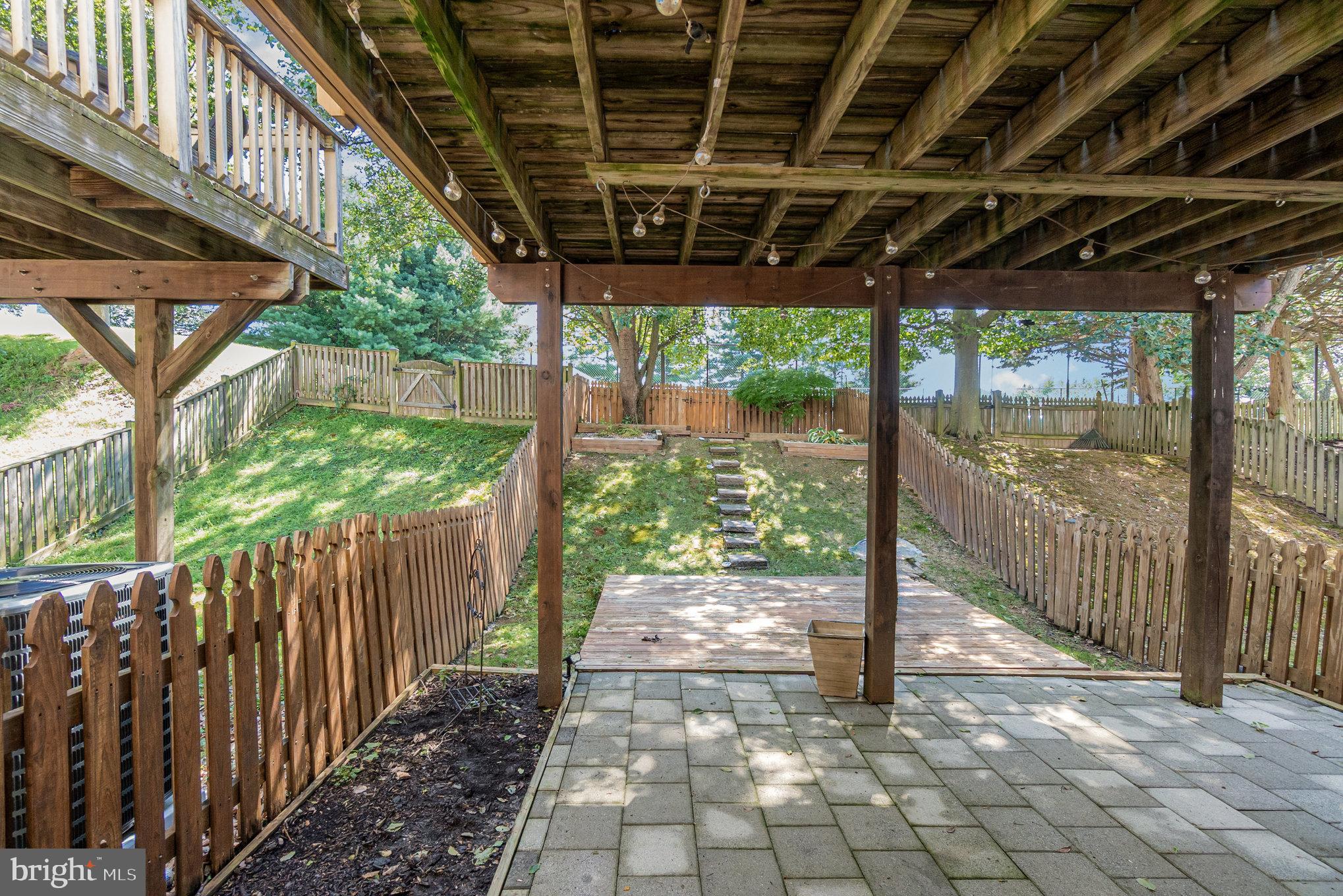 625 NORTH BRANCH COURT