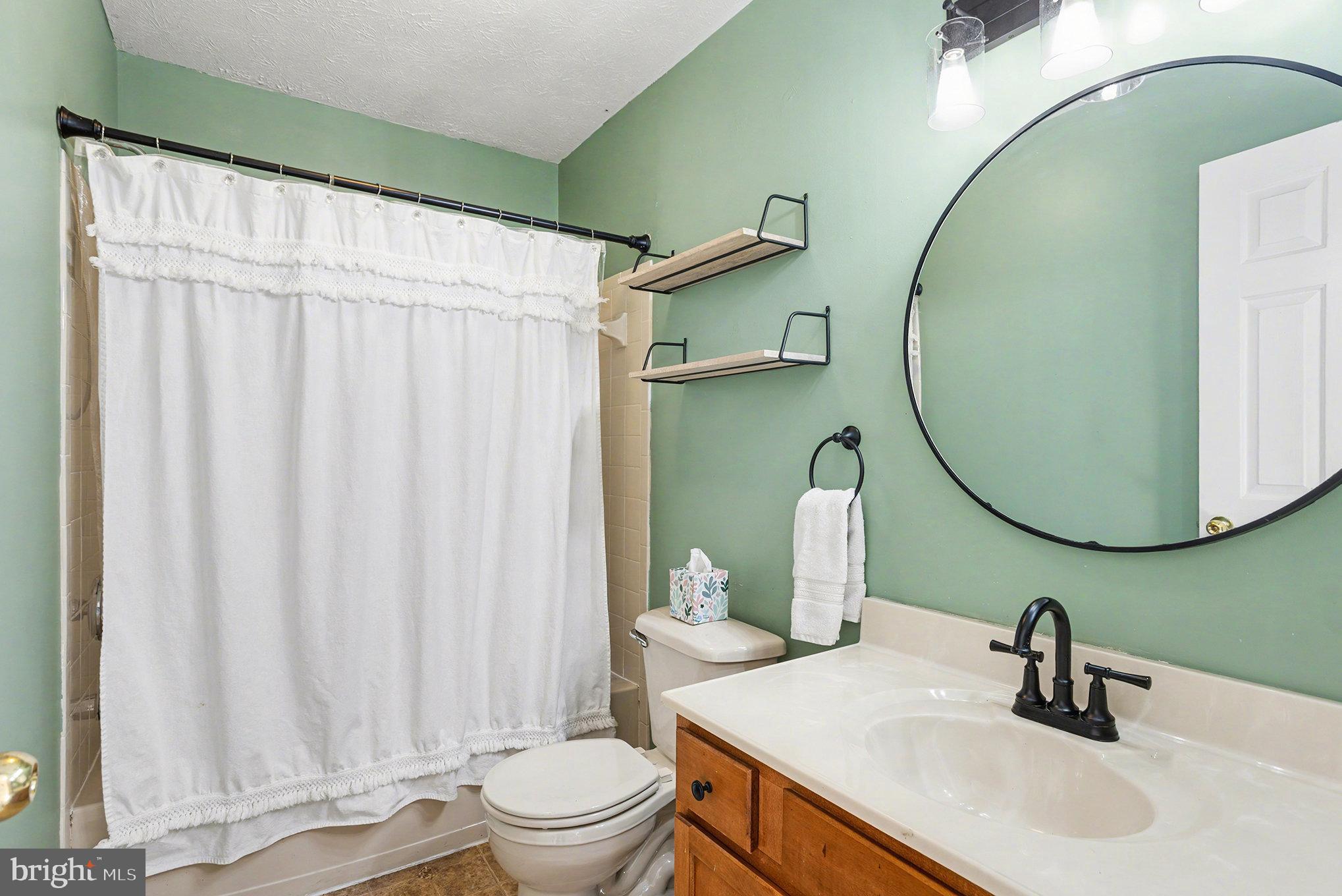 3300 WOODSPRING DRIVE