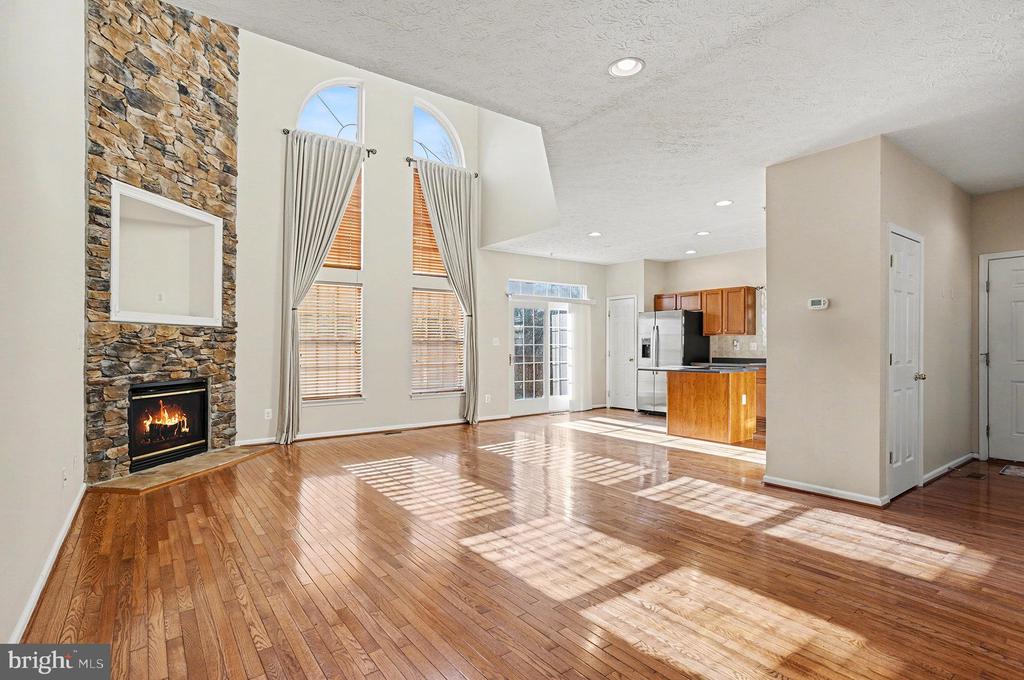 3300 WOODSPRING DRIVE