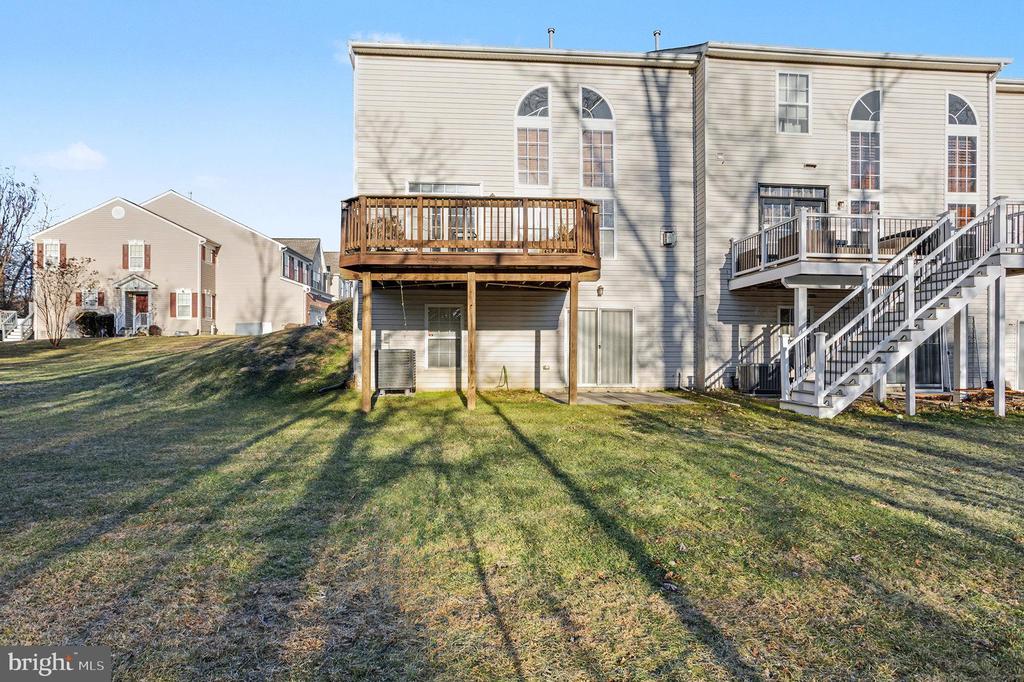 3300 WOODSPRING DRIVE