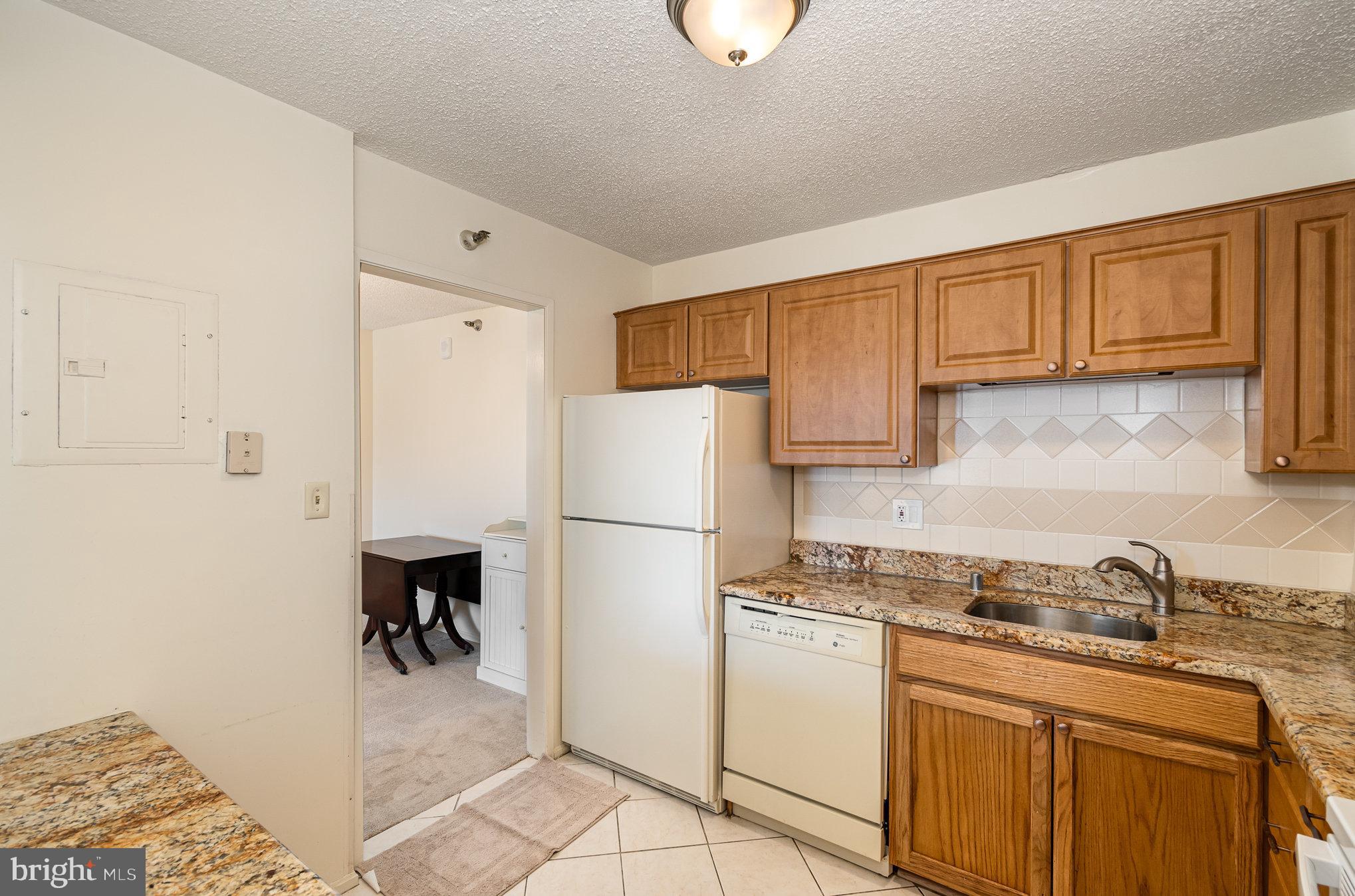 15101 INTERLACHEN DRIVE 623