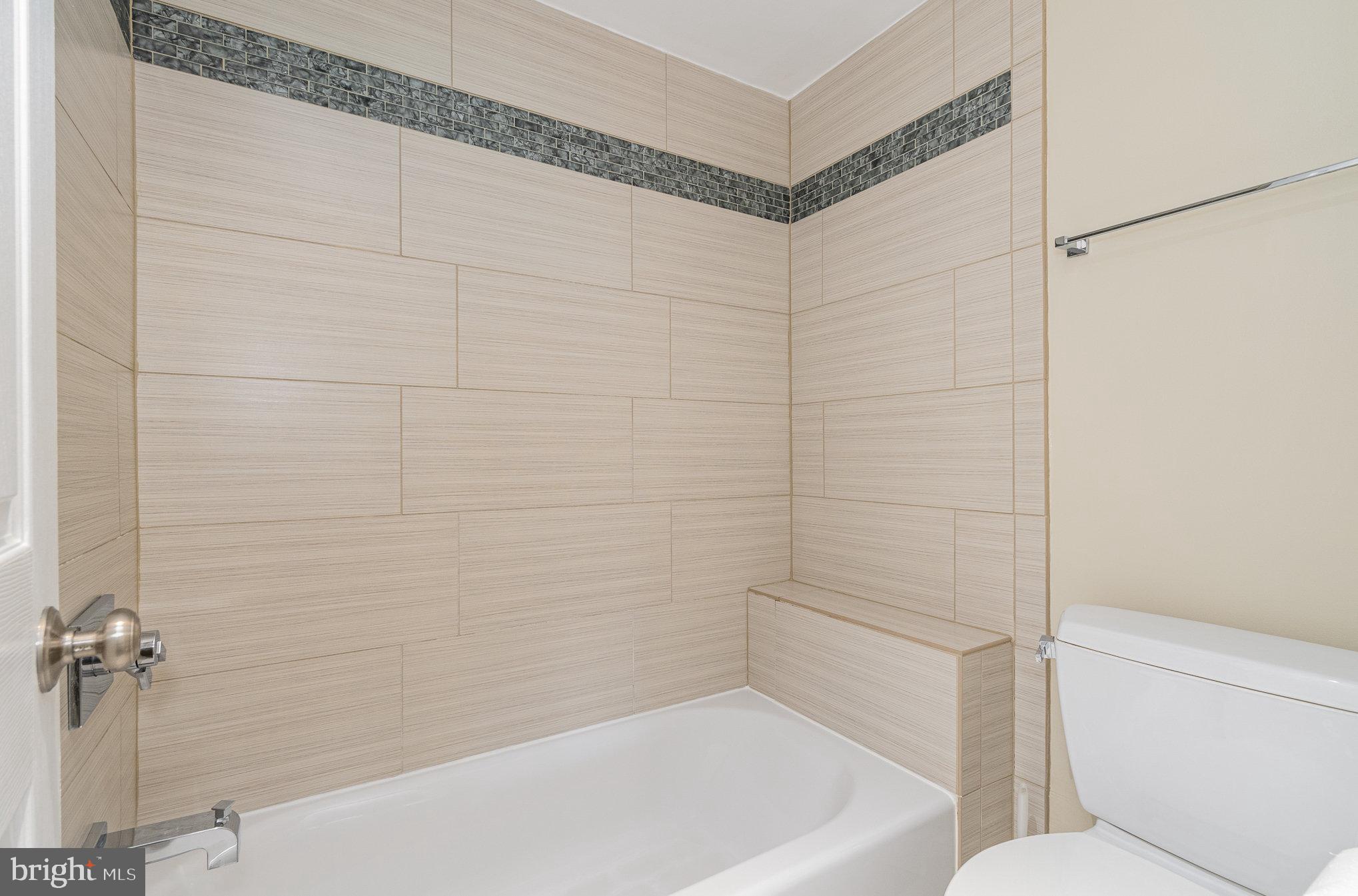 6060 CALIFORNIA CIRCLE 108