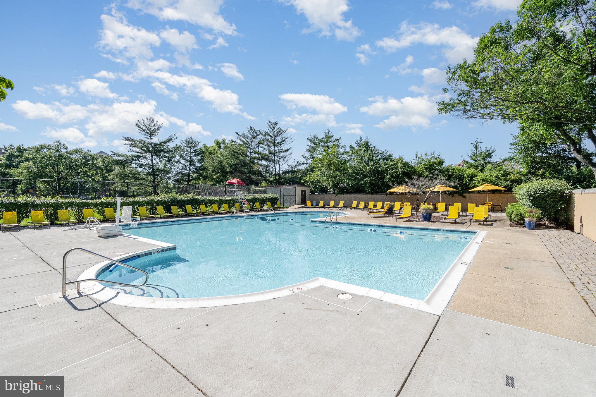 6060 CALIFORNIA CIRCLE 108