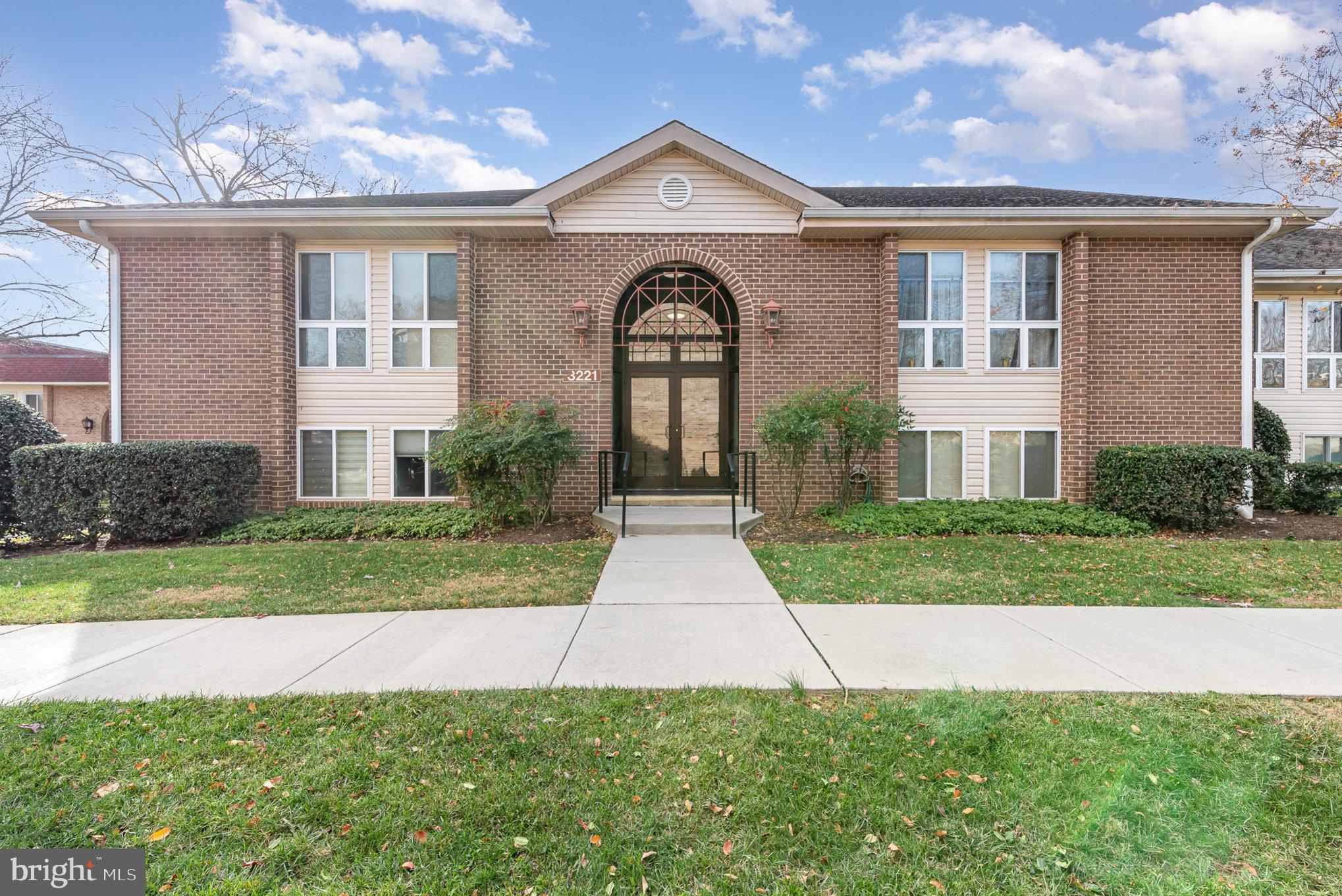 3221 S LEISURE WORLD BOULEVARD 102-1A