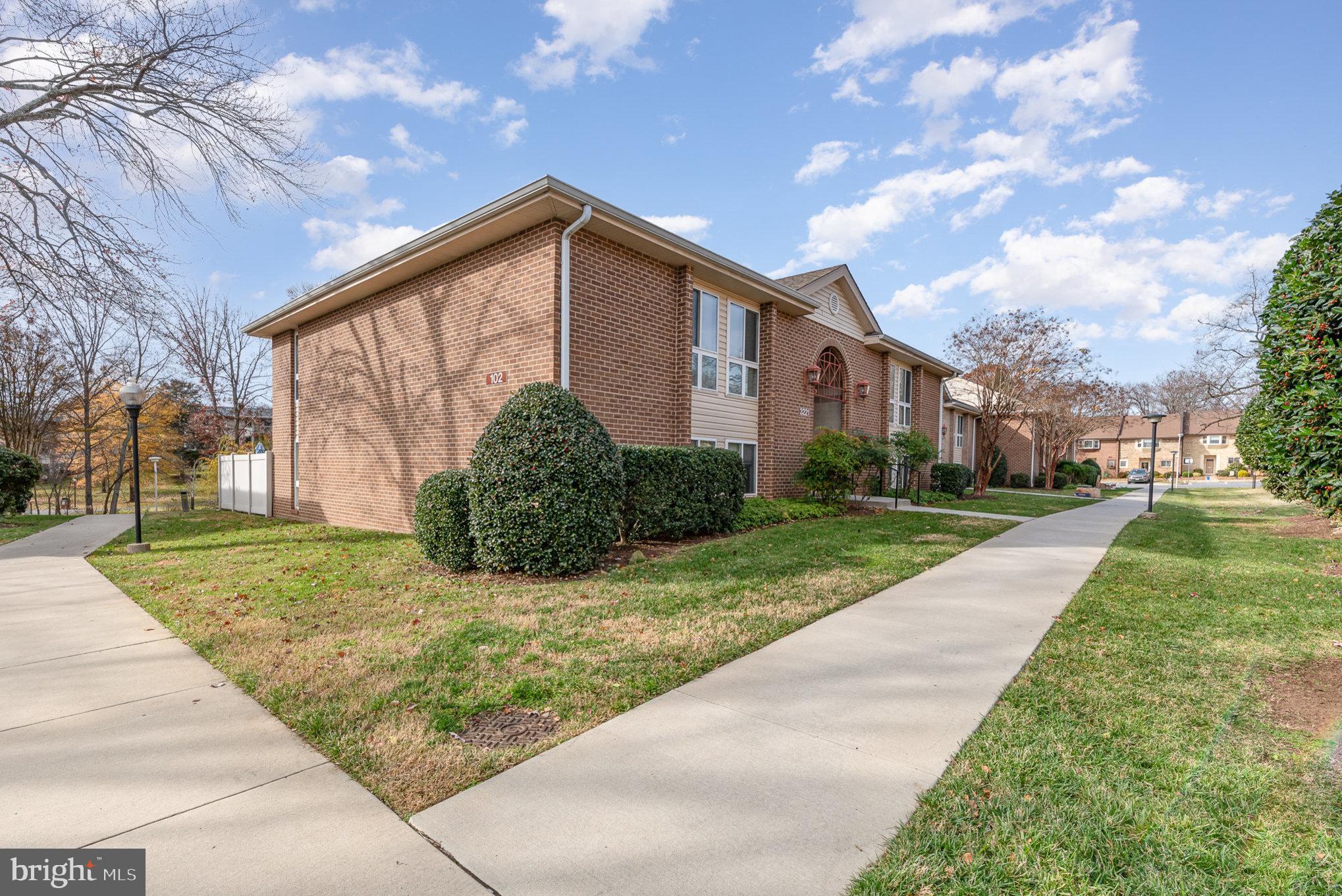 3221 S LEISURE WORLD BOULEVARD 102-1A