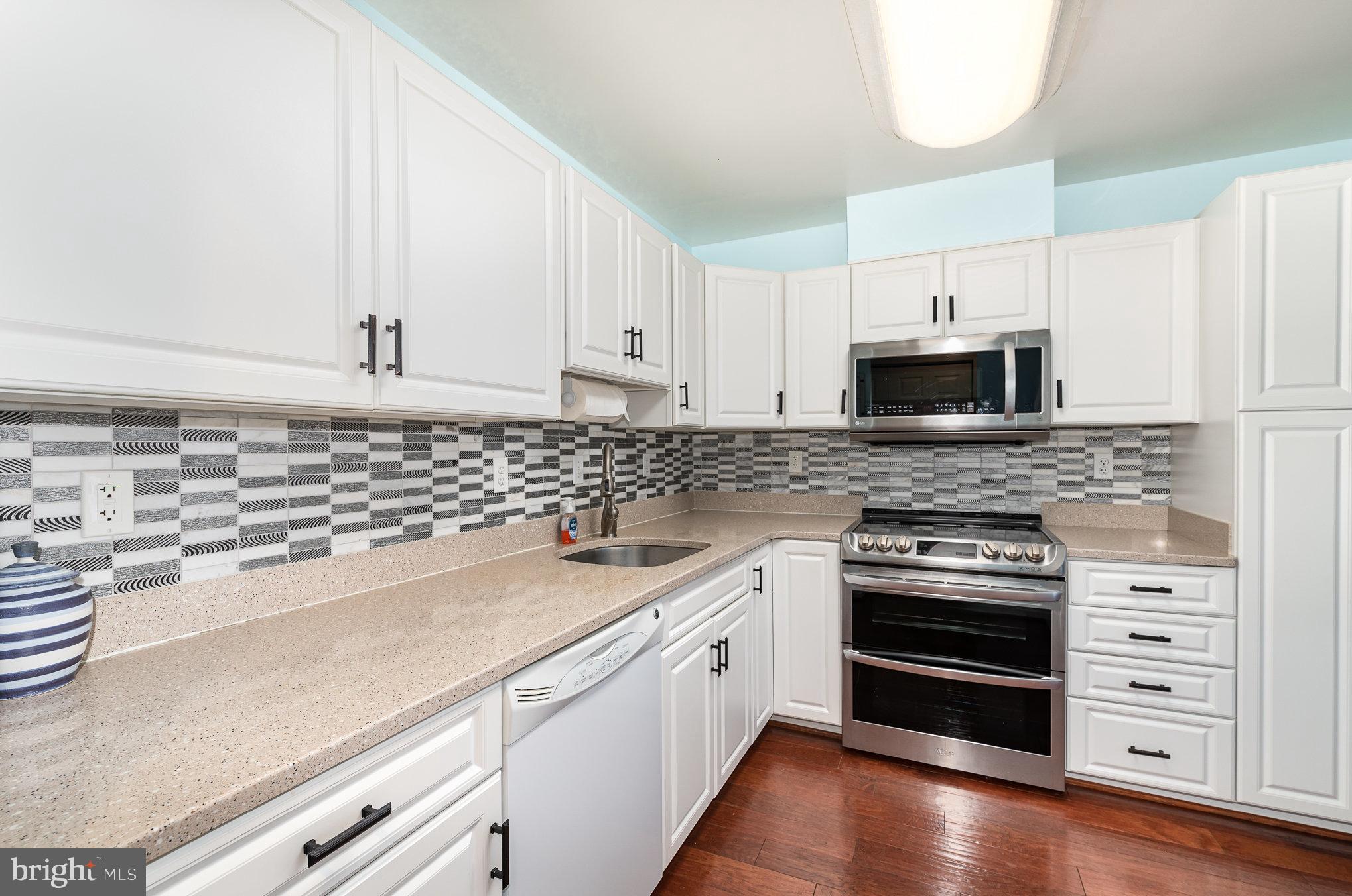 3221 S LEISURE WORLD BOULEVARD 102-1A