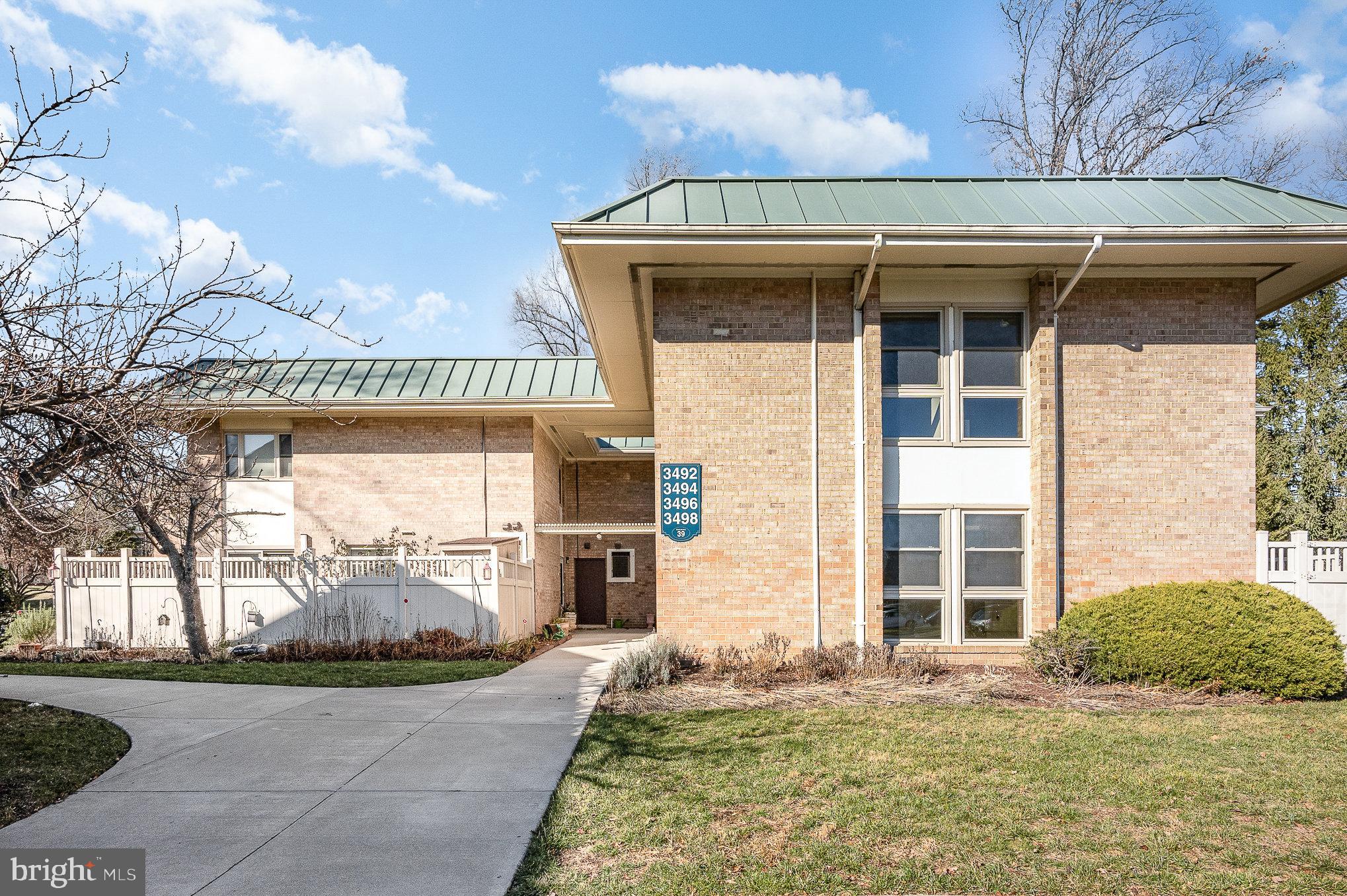 3498 CHISWICK COURT 39-D