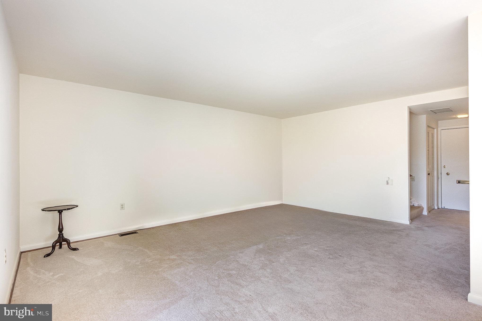 3498 CHISWICK COURT 39-D