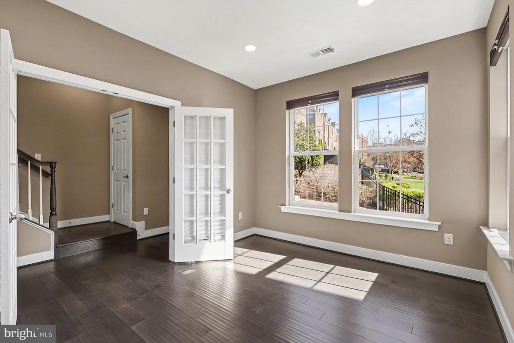 614 COBBLER PLACE