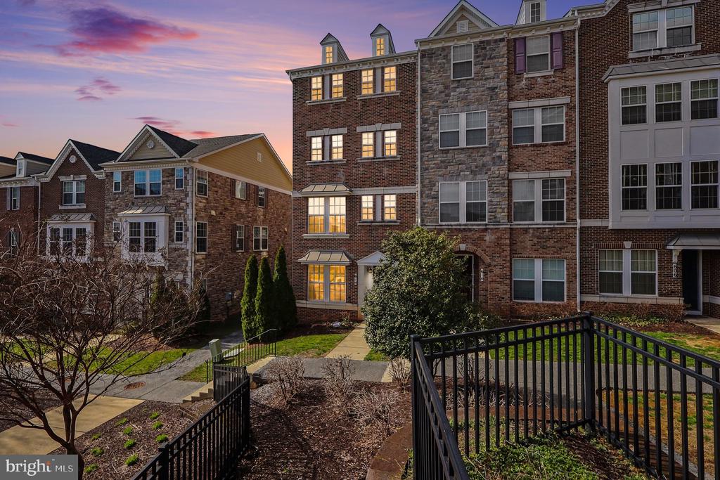 614 COBBLER PLACE