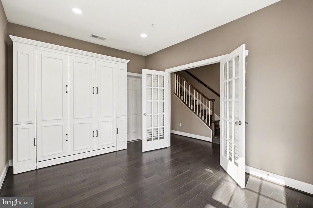 614 COBBLER PLACE