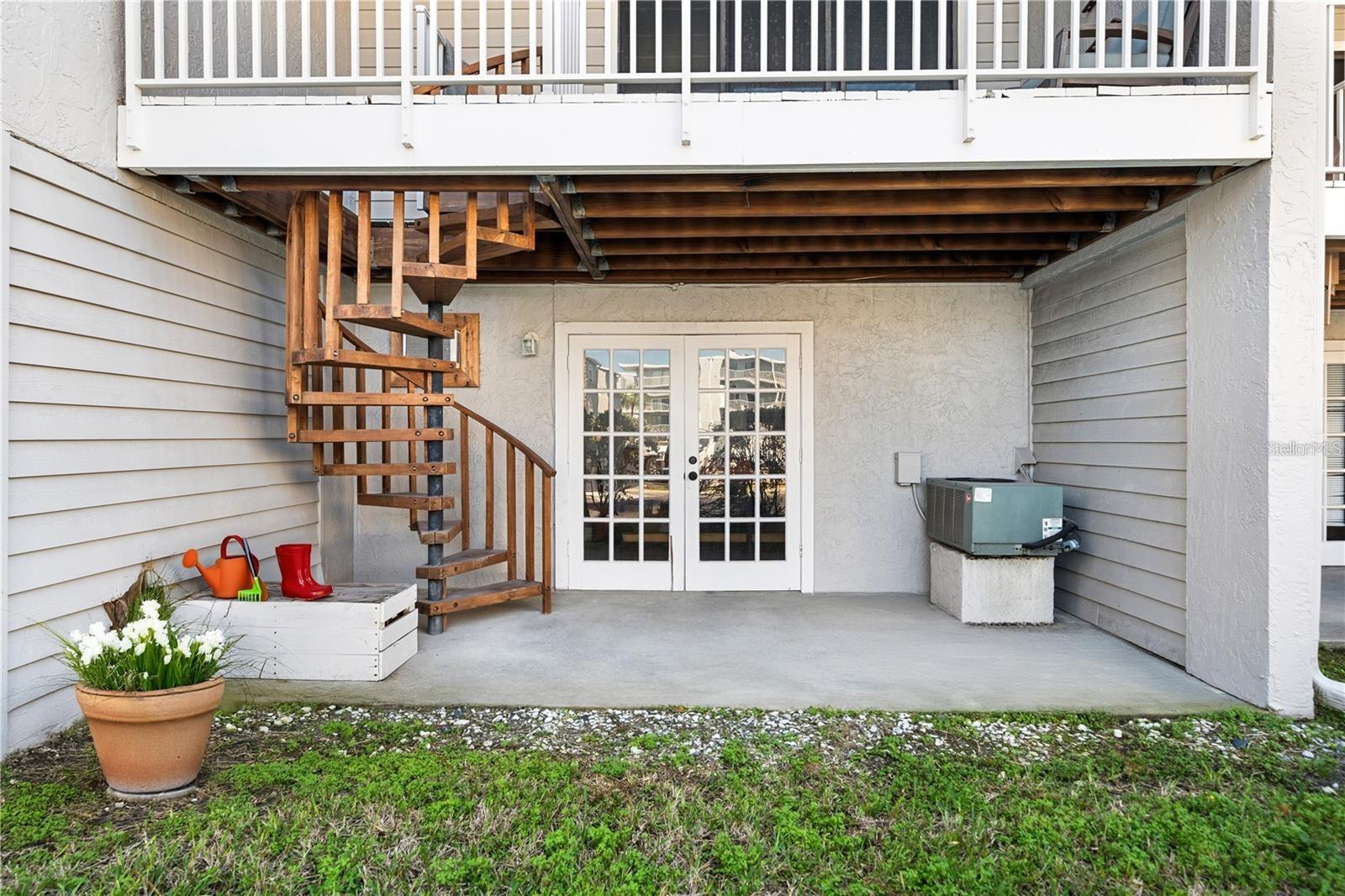 745 PINELLAS BAYWAY S #106
