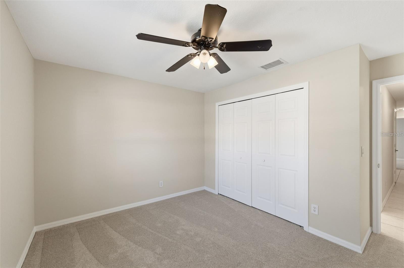 8618 VILLA LARGO DR