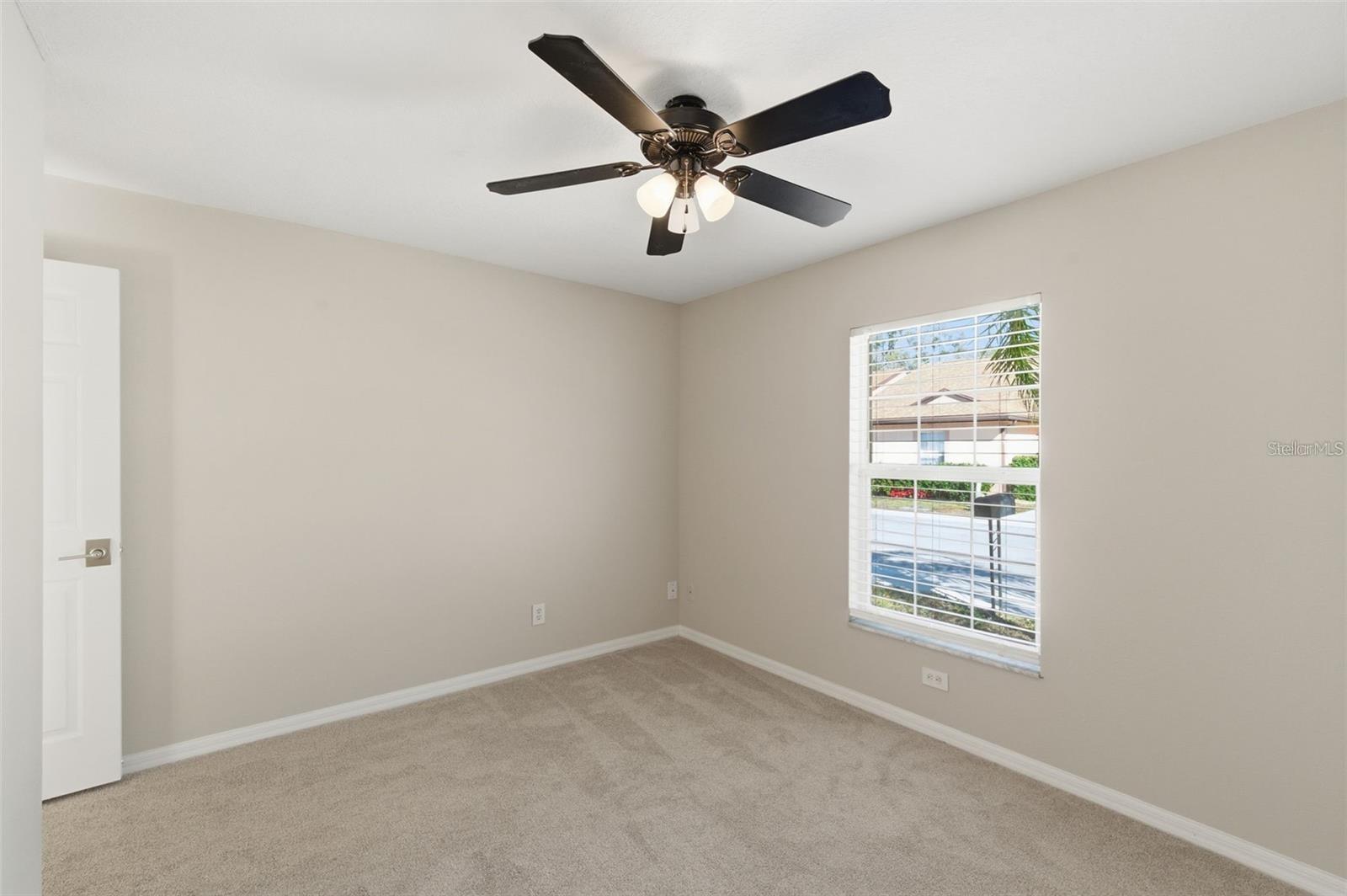 8618 VILLA LARGO DR
