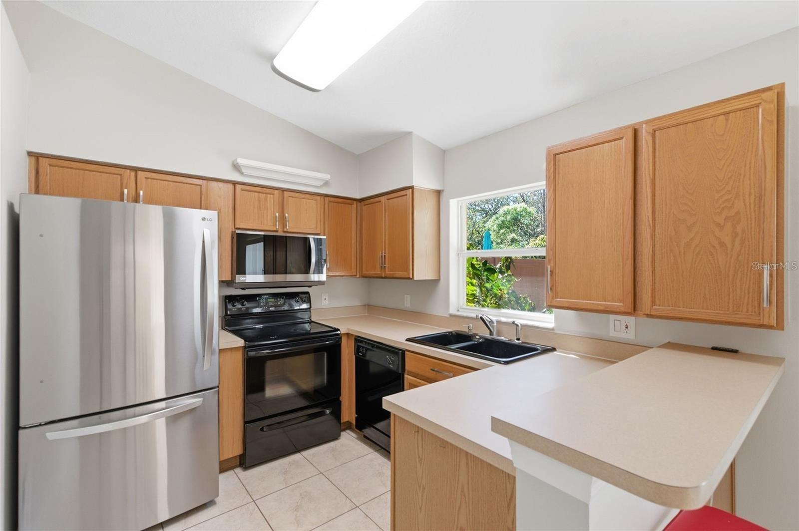 8618 VILLA LARGO DR