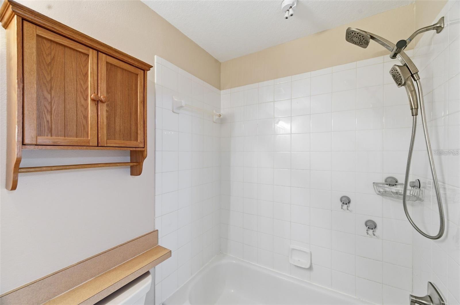 8618 VILLA LARGO DR