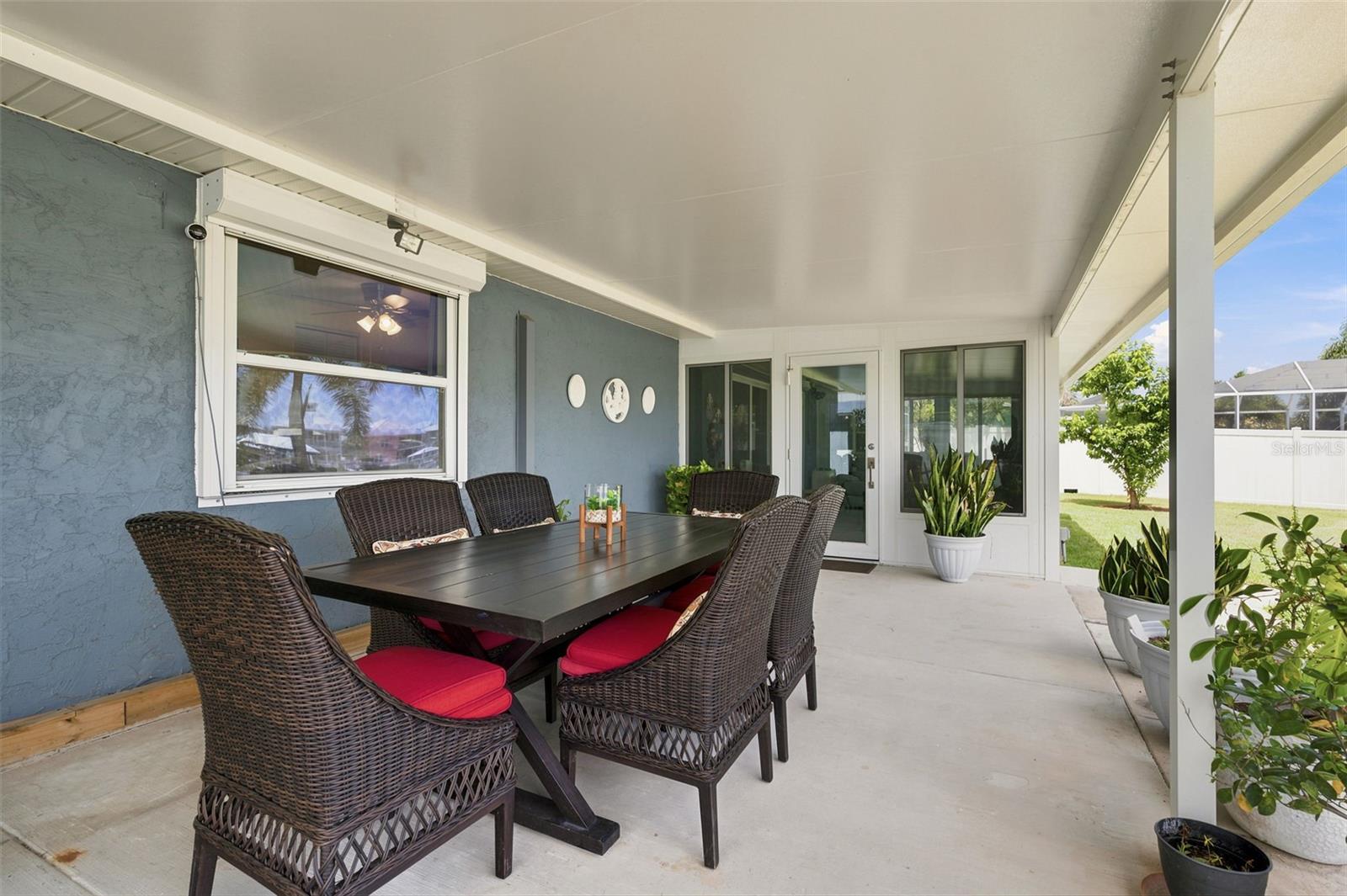 485 FLAMINGO DR