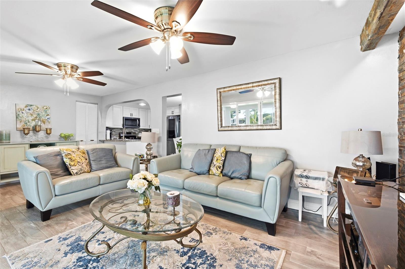 485 FLAMINGO DR