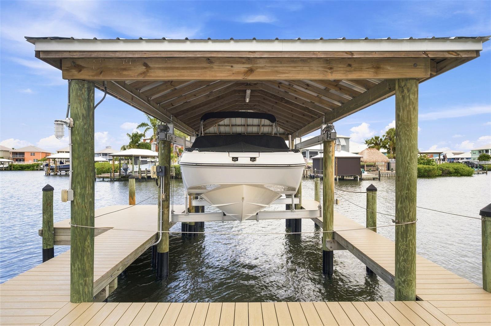 485 FLAMINGO DR
