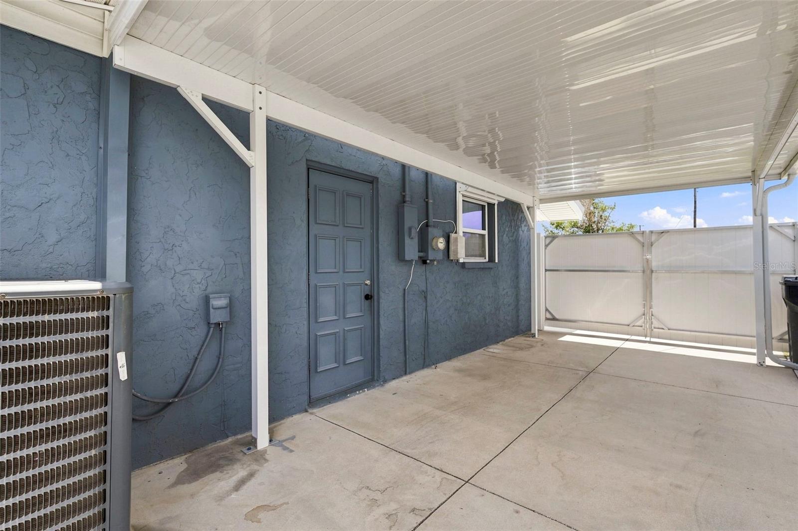 485 FLAMINGO DR