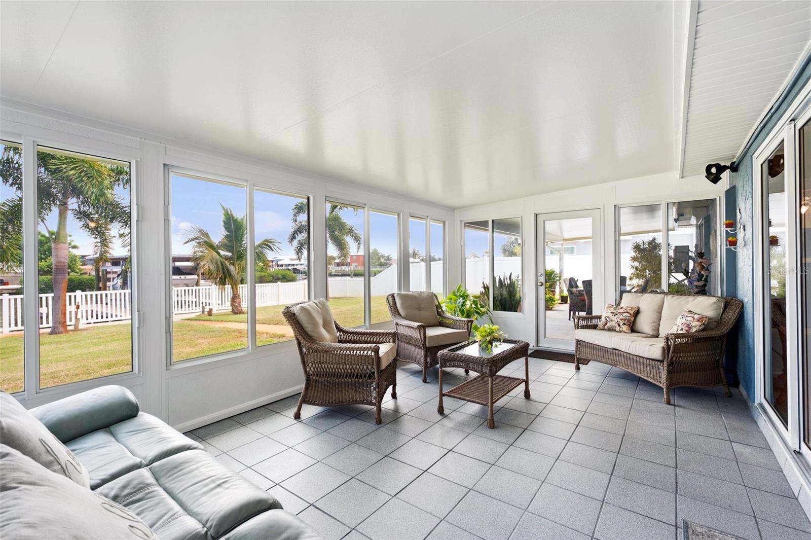 485 FLAMINGO DR
