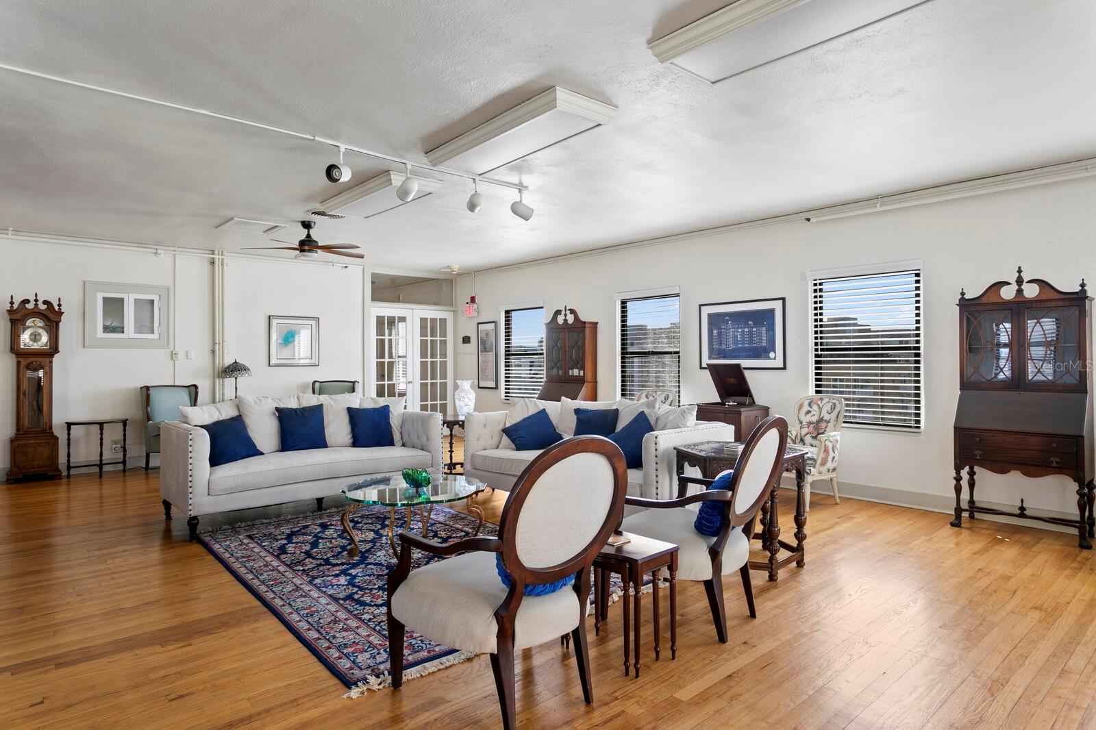 130 4TH AVE N #107