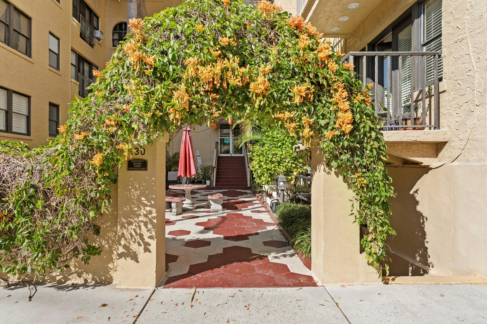 130 4TH AVE N #107