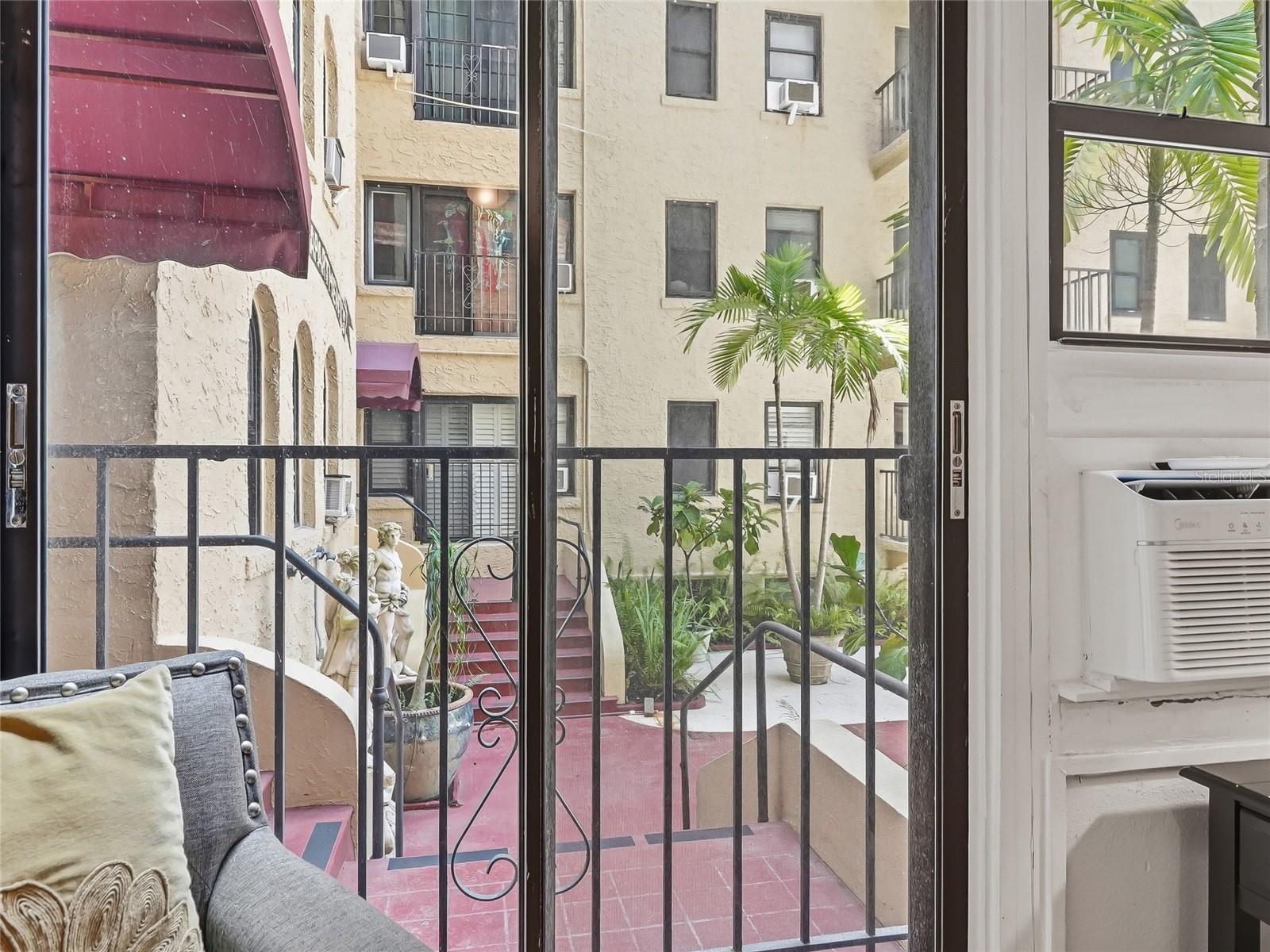 130 4TH AVE N #107