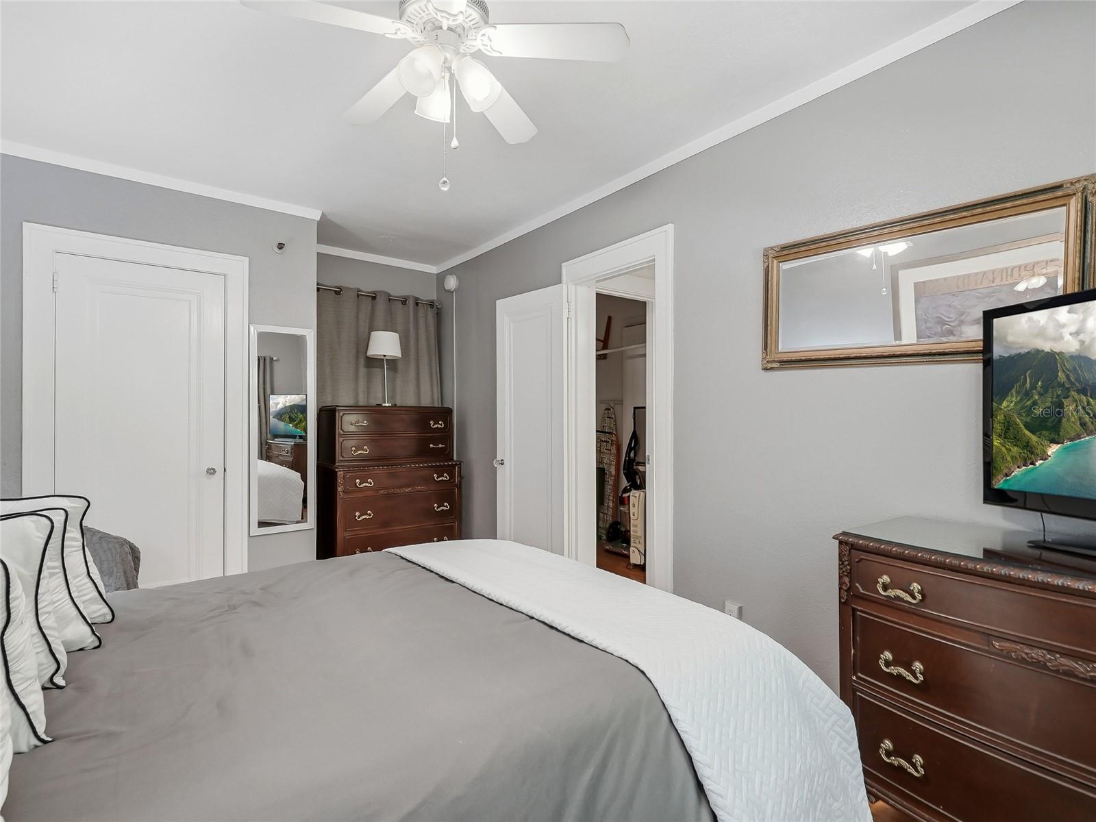 130 4TH AVE N #107