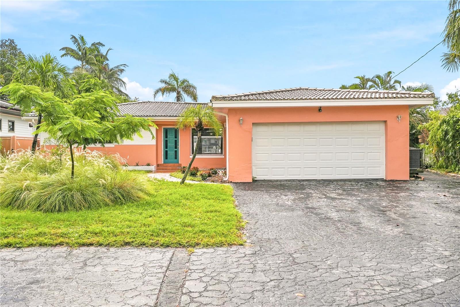 3860 BELLE VISTA E