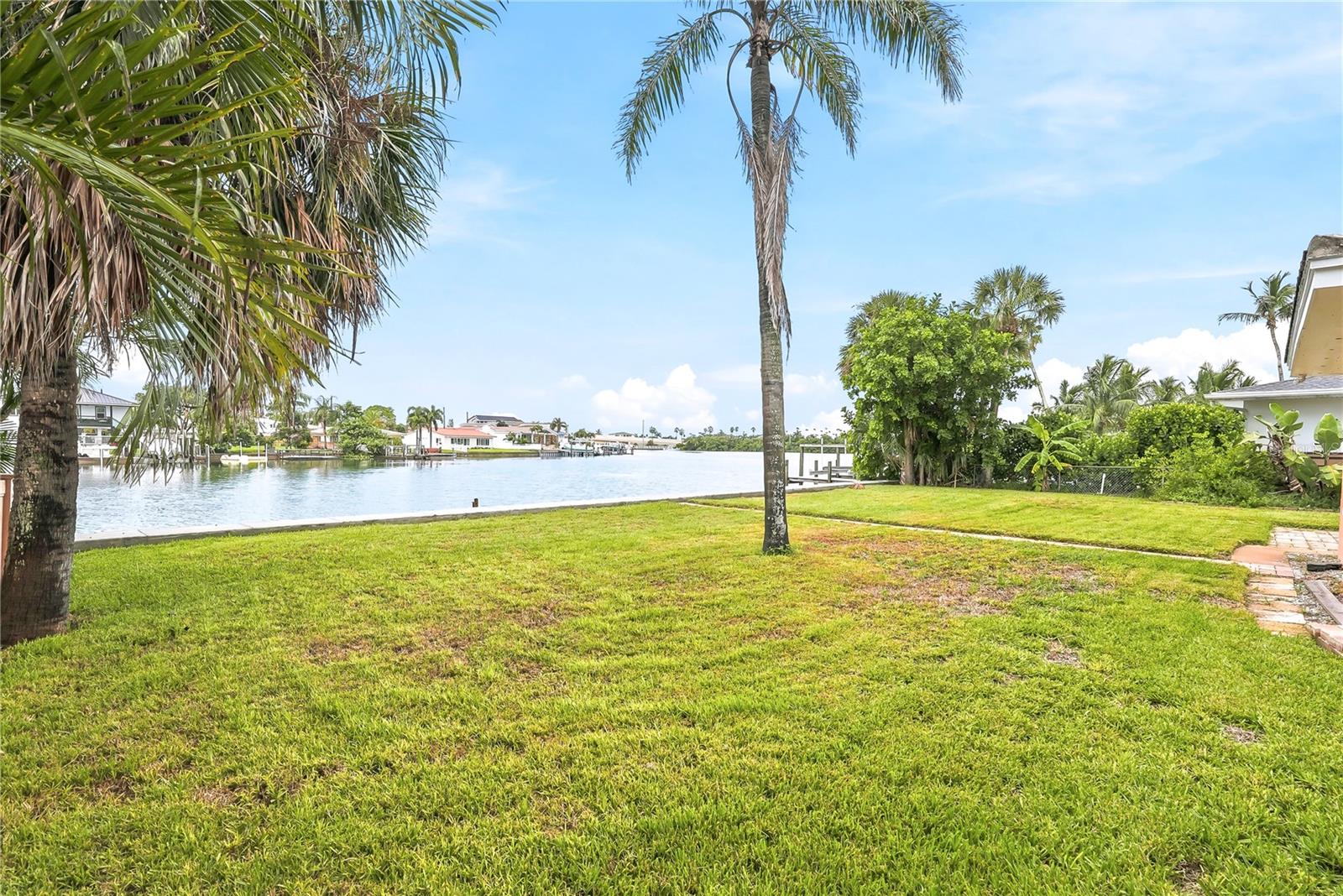 3860 BELLE VISTA E