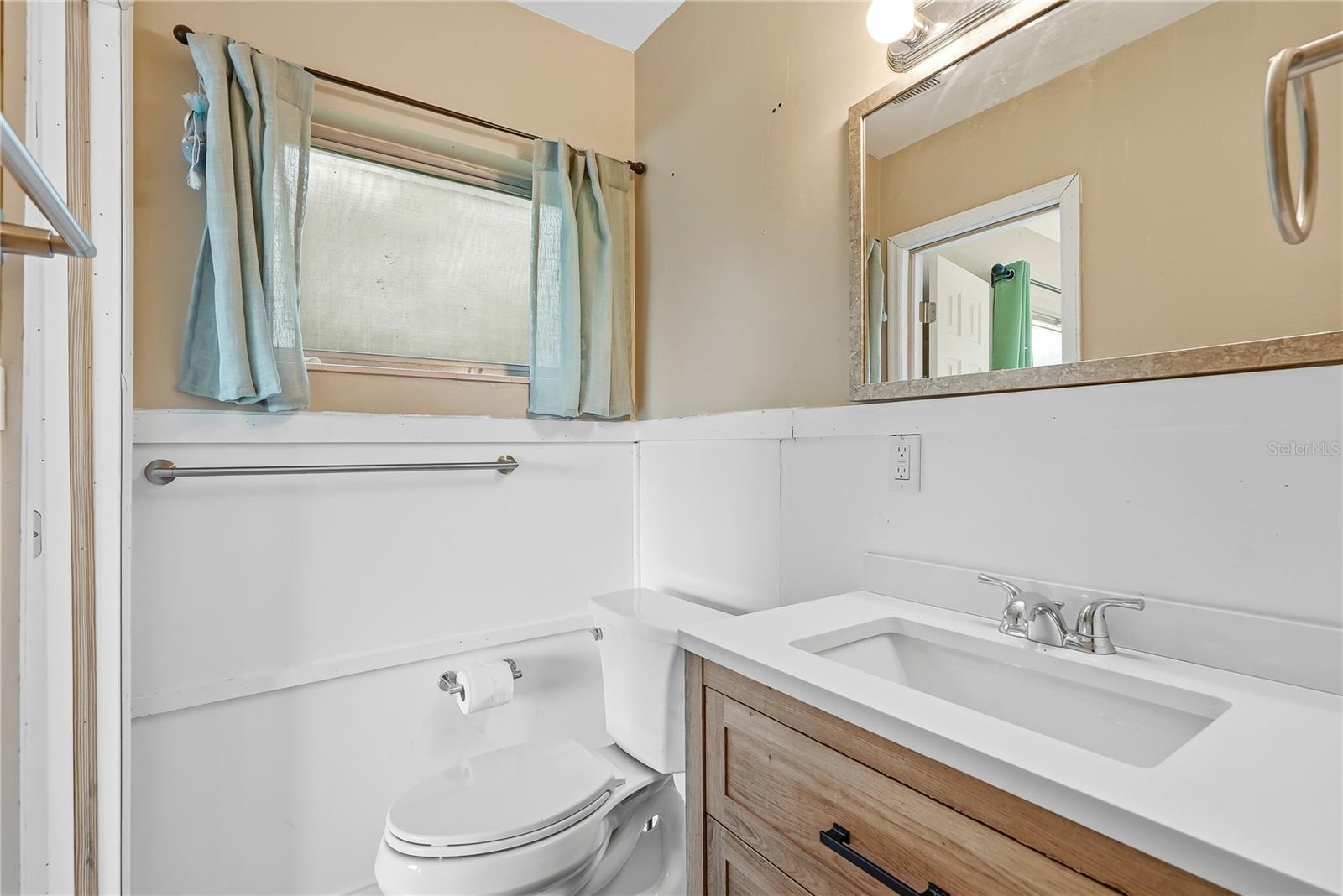 3860 BELLE VISTA E