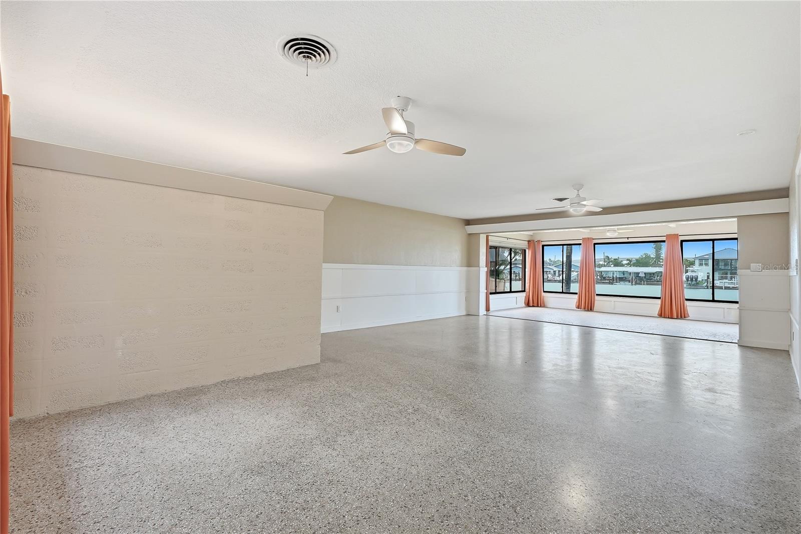 3860 BELLE VISTA E