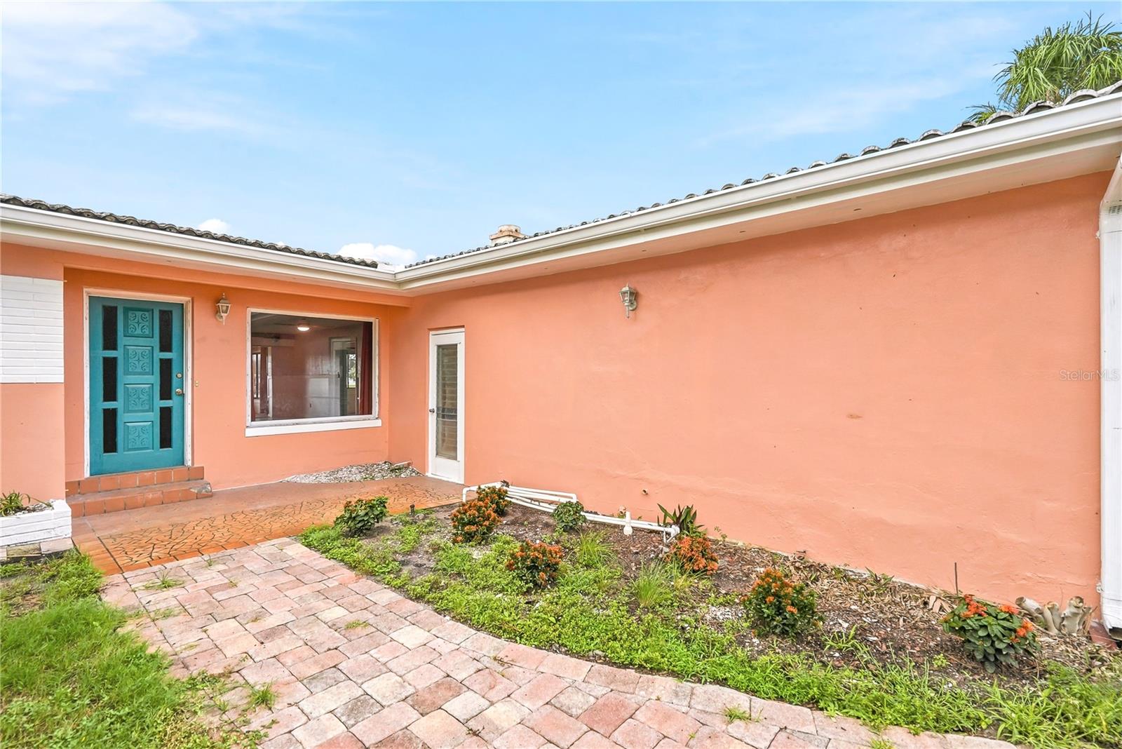 3860 BELLE VISTA E