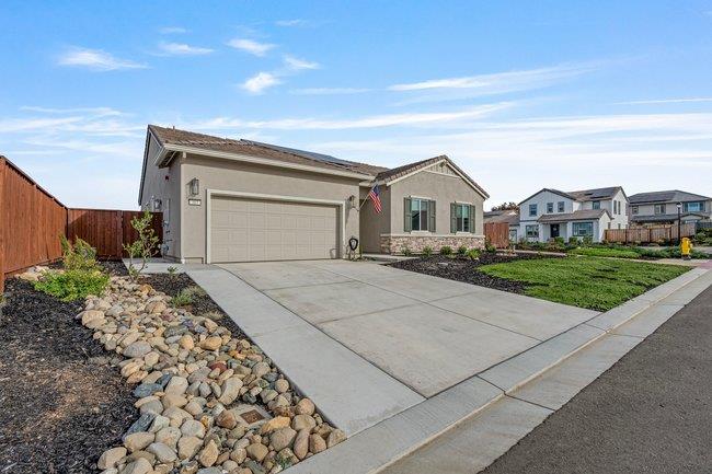 303 Amara Lane