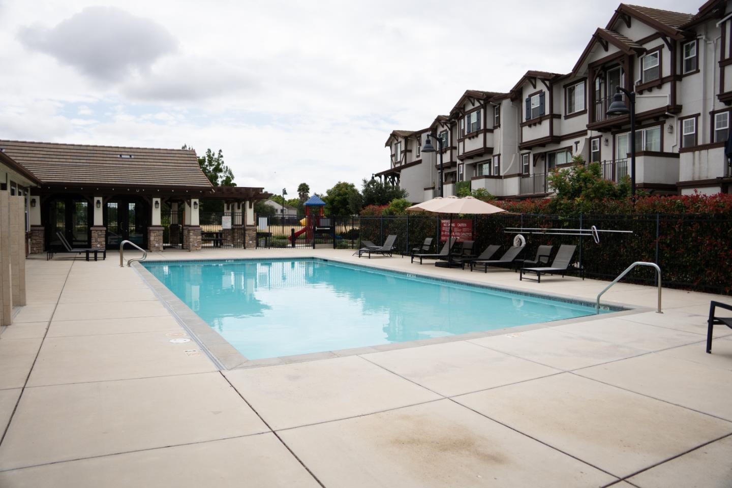 15640 Santorini LN